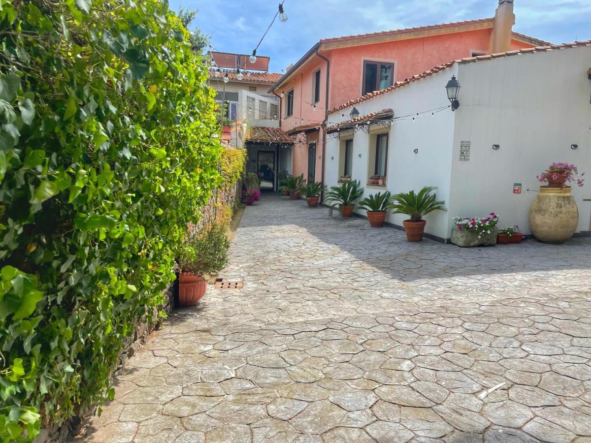 Penzion Sa Mola Bonarcado Exteriér fotografie